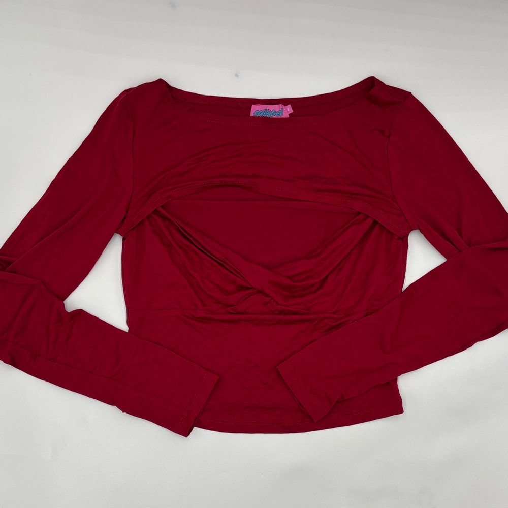 Edikted Lara Cut Out Twist Front Top in Burgundy